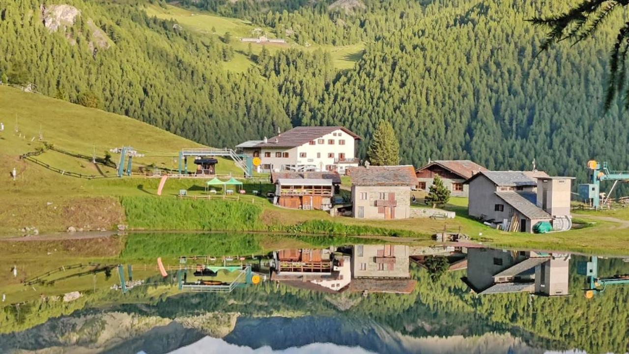Locanda Ristorante Bar Del Lago Chamois Exterior foto